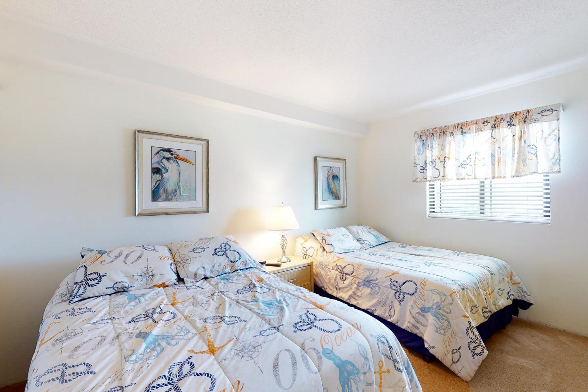 Plaza II Hotel Ocean City Room photo